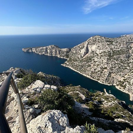 Vue Mer Le Panoramique Vieux-Port De 마르세유 외부 사진