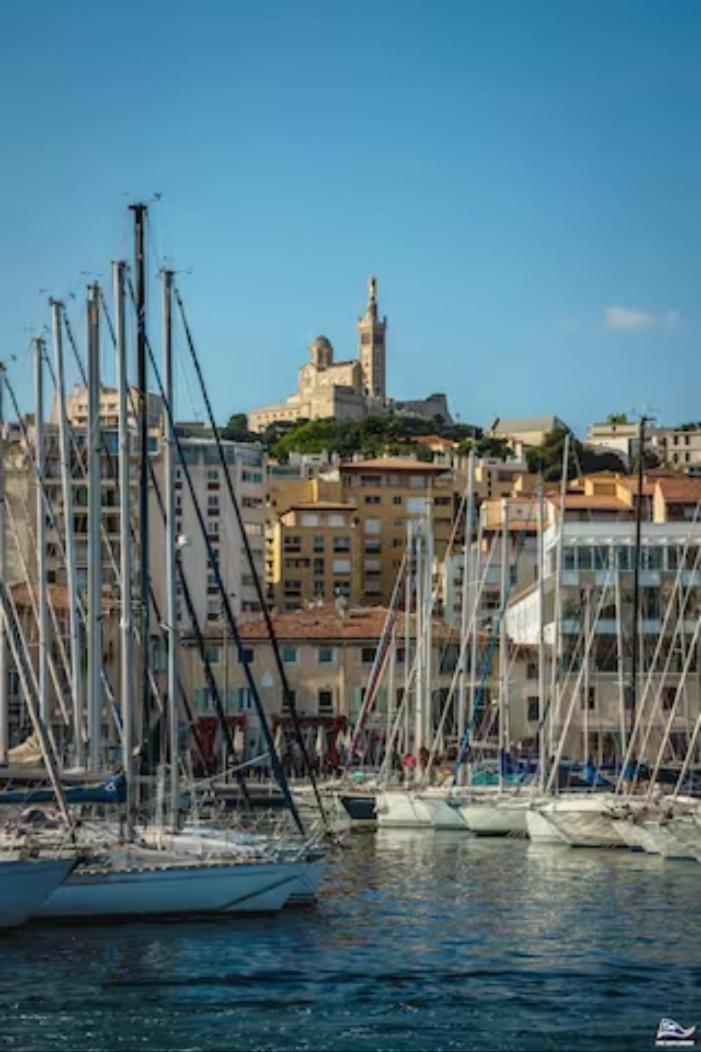Vue Mer Le Panoramique Vieux-Port De 마르세유 외부 사진